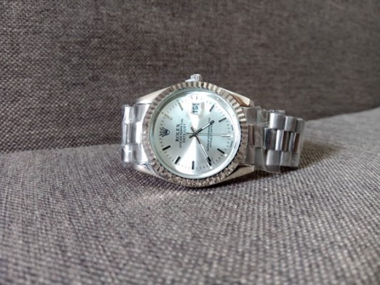 dong-ho-rolex-gia-re-2