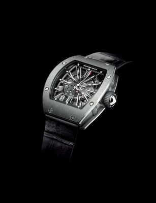 dong-ho-Richard-Mille-chinh-hang-3