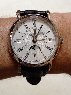 Patek-Philippe-lich-van-nien-6
